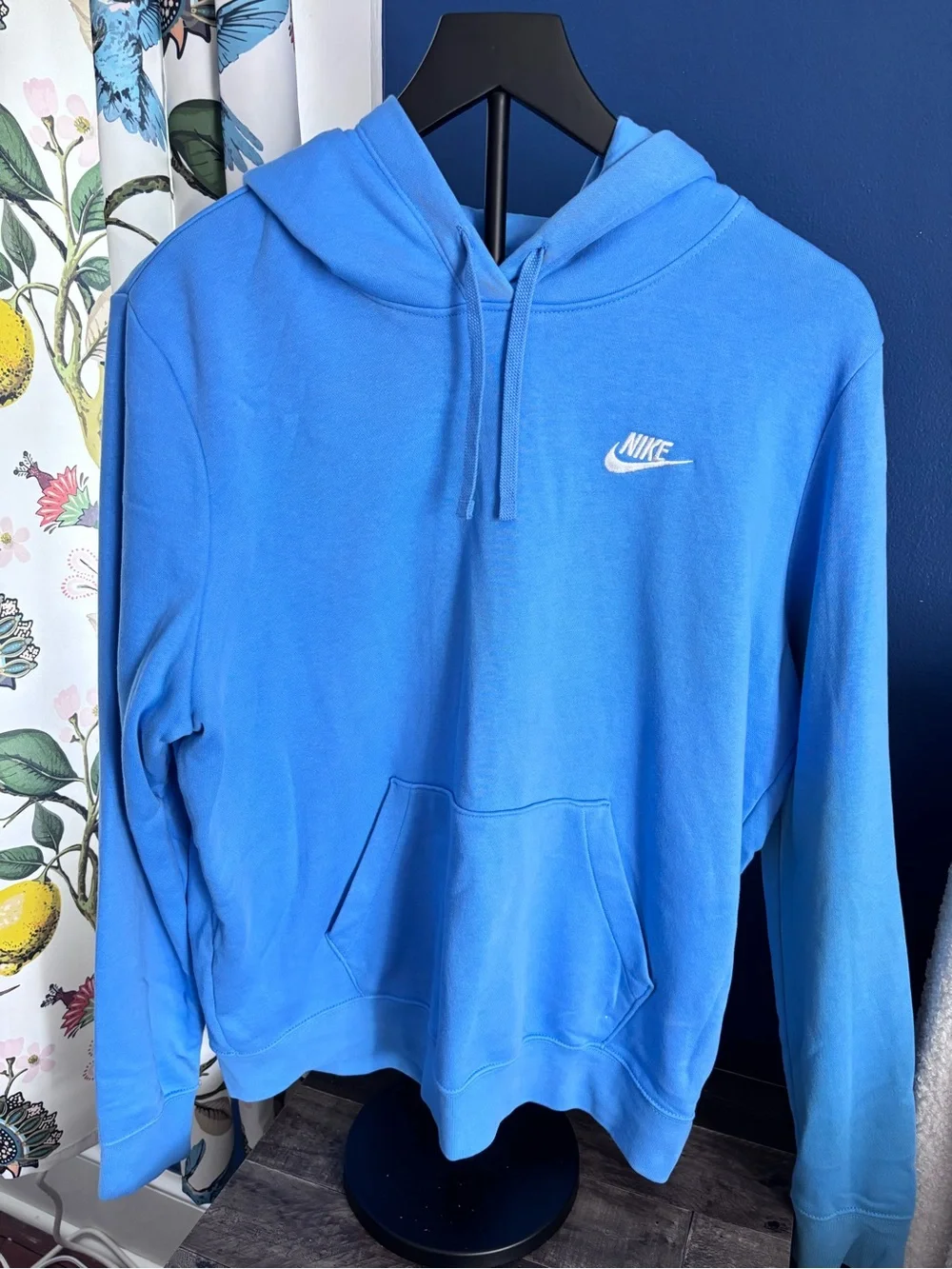Nike Women’s Blue Hooded Sweatshirt